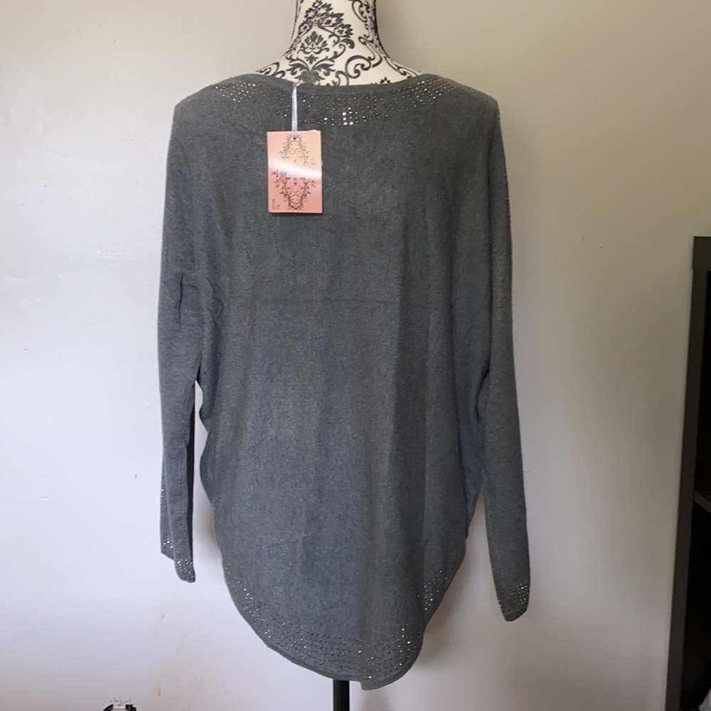 Oliver Sweater - Picture 7 of 7